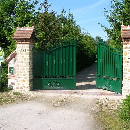 La Petite Ferme Bed & Breakfast Vouzeron Exterior photo