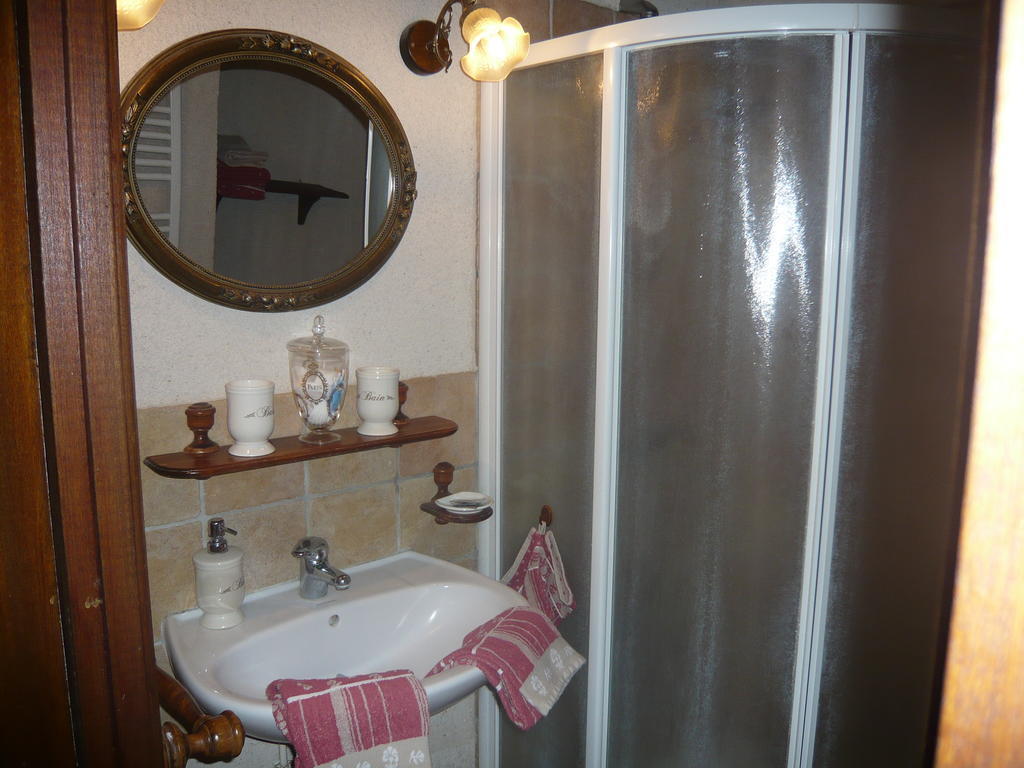La Petite Ferme Bed & Breakfast Vouzeron Room photo